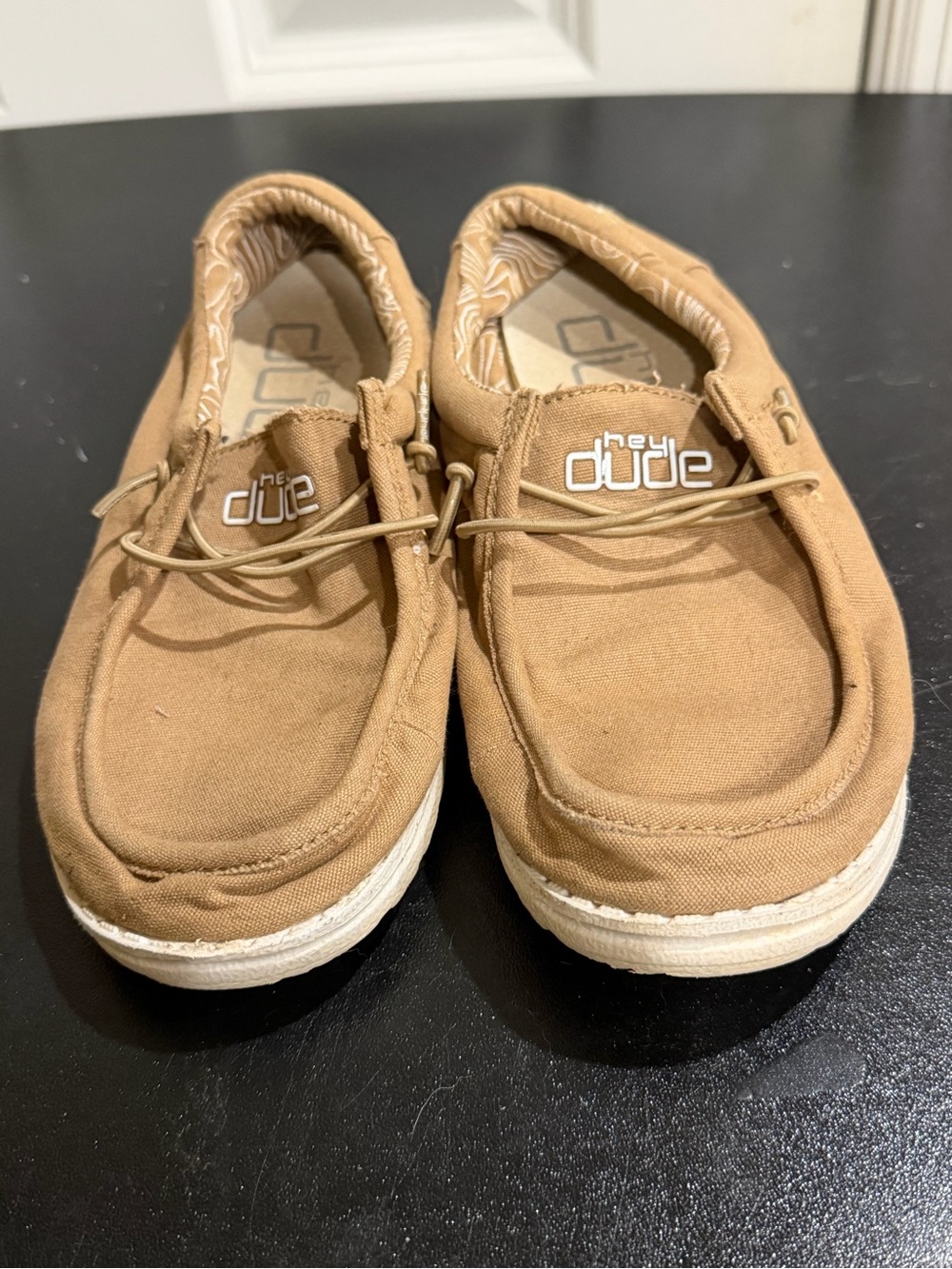 Hey Dude Kids Slip-On Sneakers in Tan Brown size Y3/L4